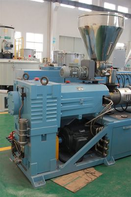 Stable Operation Plastic Recycling Extruder Machine For Solid PVC Pellet