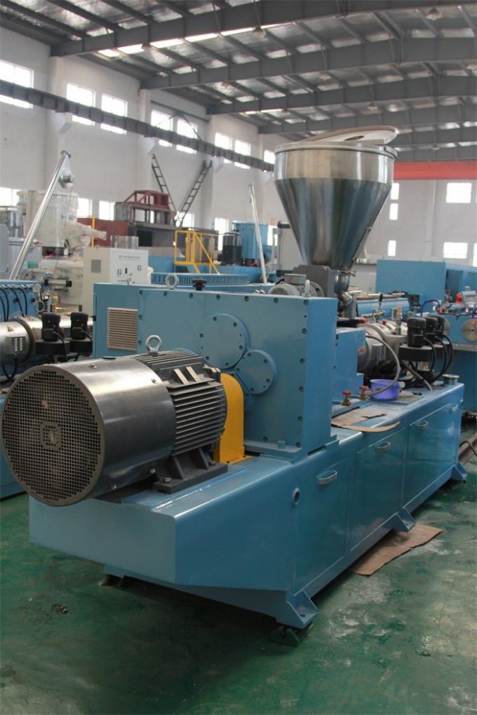PVC Plastic Extrusion Equipment , Pipe Extrusion Machine For 50 200mm Water Pipe