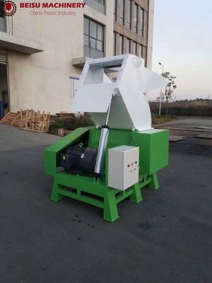 Single Shaft Plastic Auxiliary Machine PVC Pipe Grinding Crusher With SKD Blades