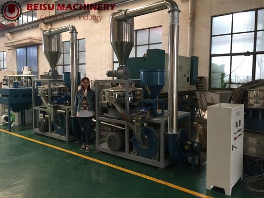 600kg / H Pvc Pulverizer Machine For Pipe Extrusion Line , Plastic Grinding Machine